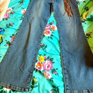 🎂Vintage XOXO Brand Jeans with leather tassels